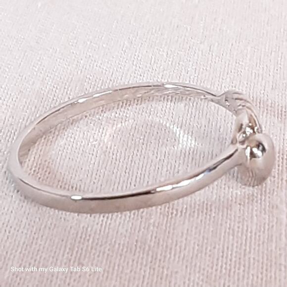 18K Rolled Gold Plated Ring Dainty Heart Design Simple Band Elegant Delicate - Picture 6 of 9